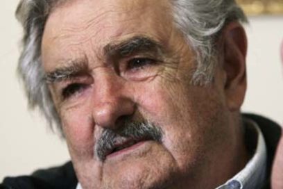 Mujica rechaza bloqueo a Cuba e intentos de sancionar a Venezuela