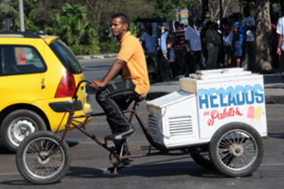 Aumenta jóvenes en el sector no estatal