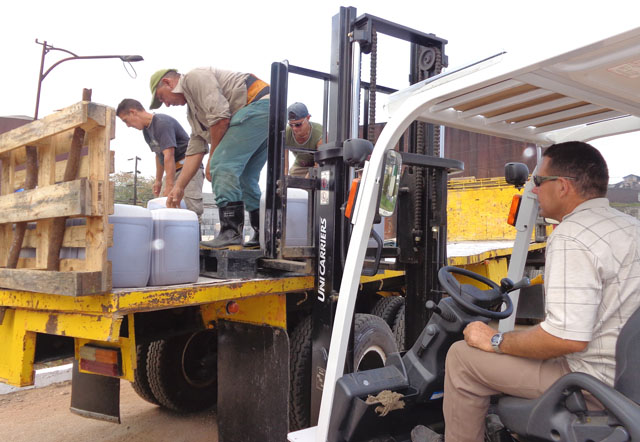 Azumat garantiza los recursos para la atención a los trabajadores y el funcionamiento de la maquinaria de la agroindustria azucarera.