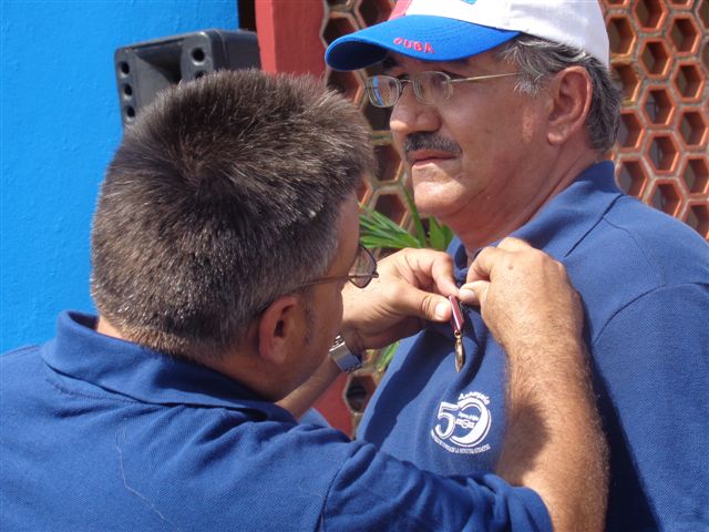 Fueron condecorados varios trabajadores con la distinción Florentino Alejo.