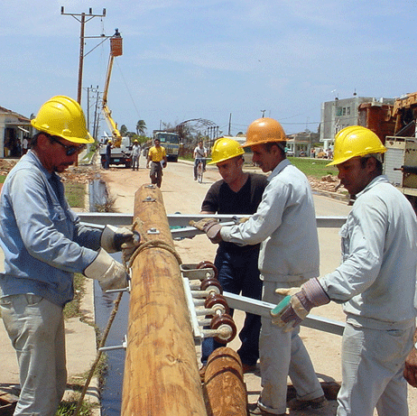 Pueden ser aprobados regímenes de trabajo excepcionales para algunos cargos o actividades, de acuerdo con su naturaleza, complejidad o sitios donde tengan lugar. Foto: Eddy Martin
