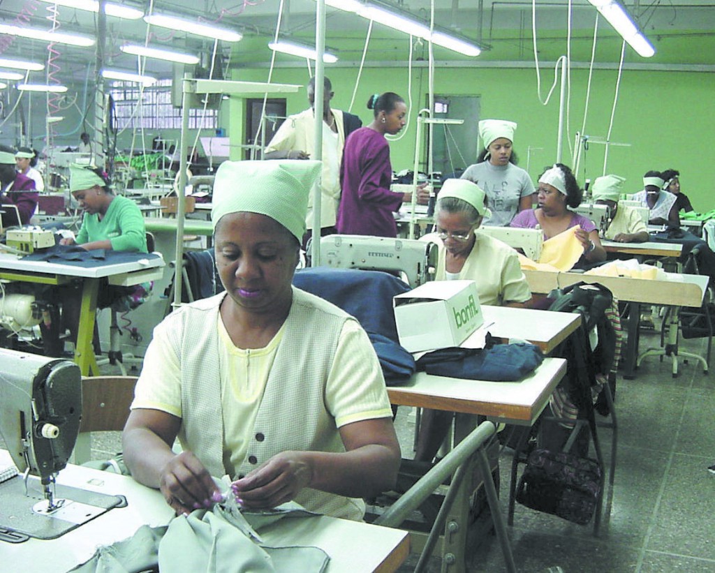 Para solicitar su jubilación por edad, la ley establece para las mujeres tener 60 o más años de edad, 30 años o más tiempo de servicios y encontrarse vinculada laboralmente. Foto: Jesús Martínez