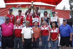 Un momento de la ceremonia de premiacion en Antigua