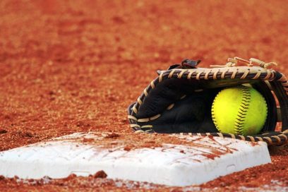 Ganaron todos en la copa Lázaro Peña de softbol en Cienfuegos