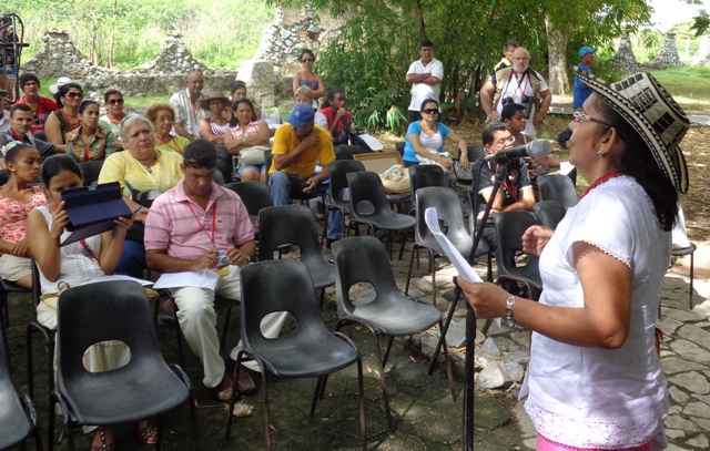 La colombiana Mery Ruth Suescun comparte sus poemas en el Catauro de la Décima, en El Cornito.