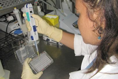 Hacer las cosas bien, premisa de los químicos