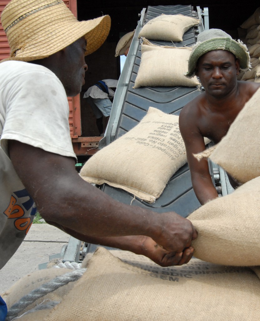 Cada minuto cuenta en la UEB Andrés González Lines. Foto: Heriberto González Brito