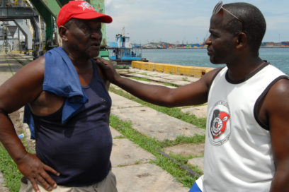 En el puerto de La Habana cada minuto cuenta