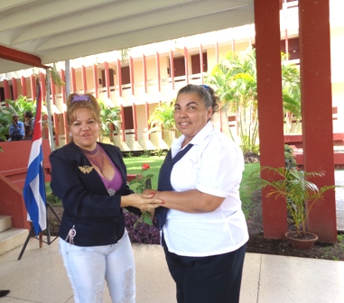 Odalmis entrega una de las distinciones otorgadas