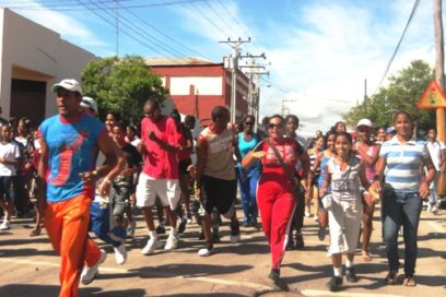 Corre Antorcha de los Juegos Escolares