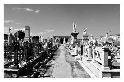 Cementerio de Reina: Un viejo camposanto prodigioso por el arte en Cienfuegos (+ Fotos)