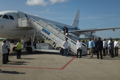 Partió de Cuba Presidente de la República de Angola