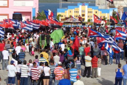 Holguineros conmemoran el 26 de Julio