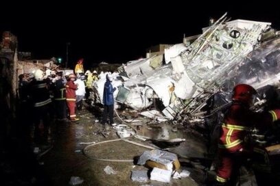 Avión de Transasia se estrella al aterrizar en Taiwán, mueren 47 personas
