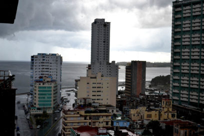 Fotos de una ¿tormenta? en El Vedado habanero