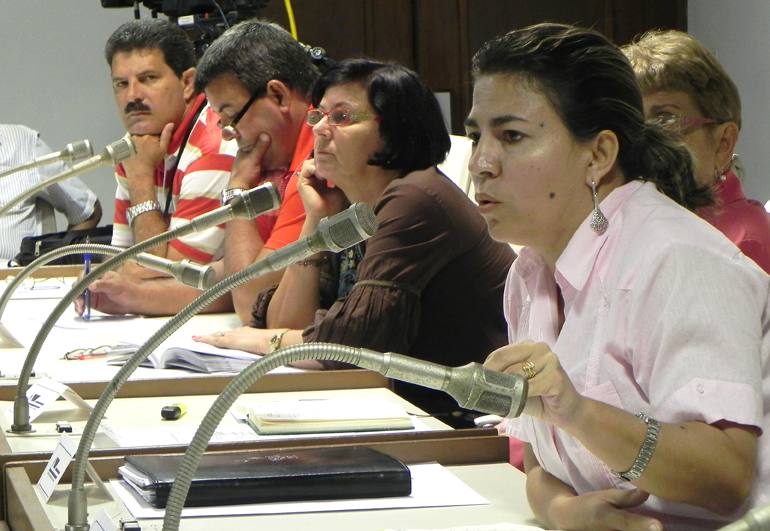 Intervención de la diputada Kenia Serrano