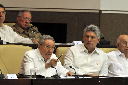 Asegura Raúl que saldremos adelante