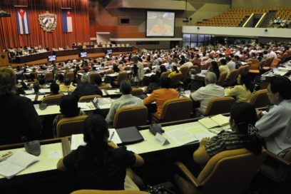 Debates parlamentarios: lo hecho no es suficiente