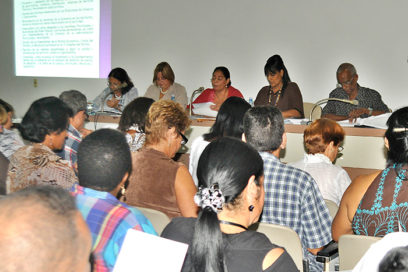 Analizan diputados accionar de cooperativas no agropecuarias