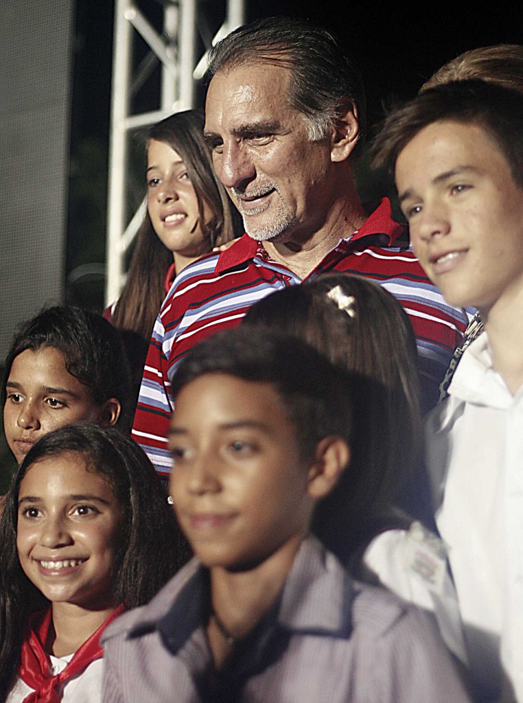 Entre los asistente al acto estuvo René González, Héroe de la República de Cuba