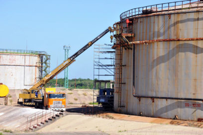Ejecutan mejoras tecnológicas en refinería de Cienfuegos
