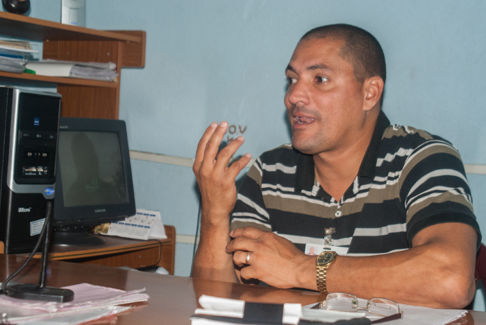 “No se corresponde la necesidad de la provincia con lo que el país entrega”, sentenció Roberto López García, director general de Mercadotecnia de la Empresa de Productos y Servicios Universales de Camagüey. Foto: Leandro Armando Pérez Pérez