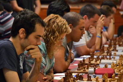 Isam vence en Iberoamericano de ajedrez