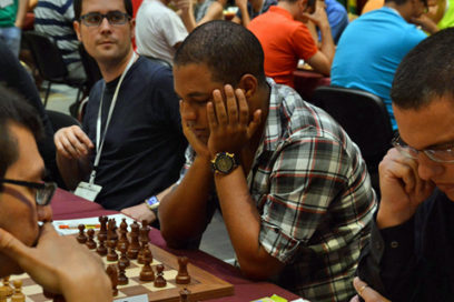 Isam contratacó y ganó