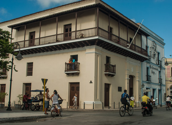 Una de las zonas más frecuentadas es la plaza de los Trabajadores y la Casa Natal del Mayor Ignacio Agramonte que se encuentra muy cerca de allí |foto: Leandro Armando Pérez Pérez