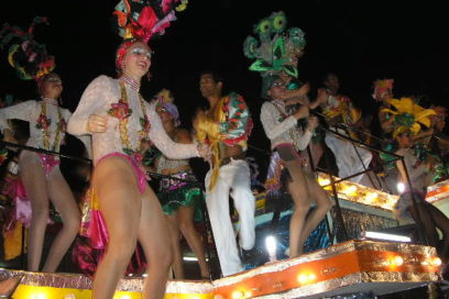 Comenzaron los carnavales holguineros