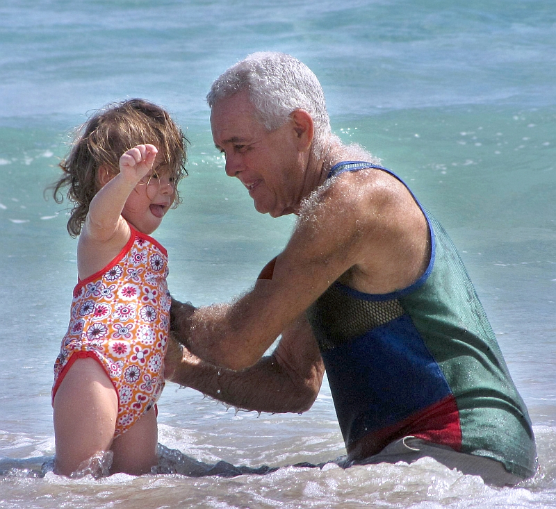 No hay edad límite para el disfrute del verano. Foto: Gabriela López Dueñas