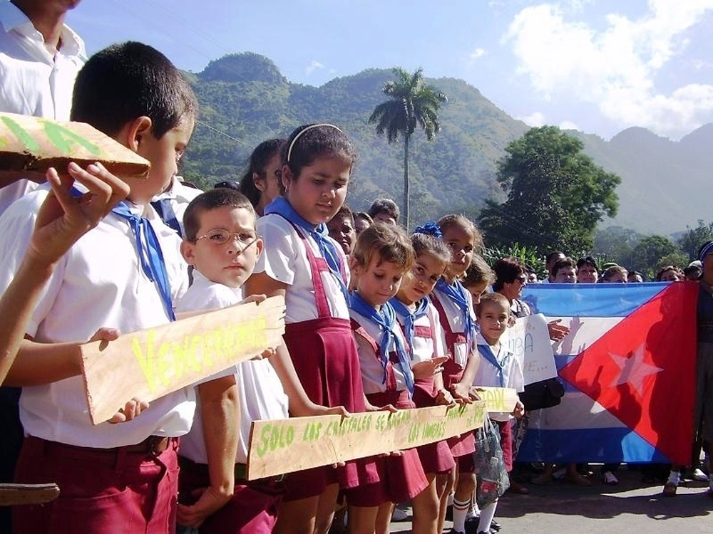 Niños, adolescentes y jóvenes, sin distinción alguna, comenzarán el próximo 1º de septiembre un nuevo curso escolar. Foto: Modesto Gutiérrez, AIN.