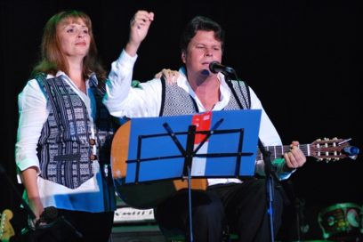 Dúo cubano en España, por Palestina