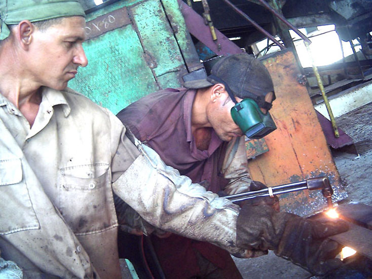 Dueños de los medios de producción y creadores de riquezas materiales, los trabajadores también son esenciales en el sistema de justicia laboral. Foto: Jorge Pérez Cruz