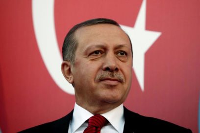 Confirman triunfo de Erdogan en presidenciales en Turquía