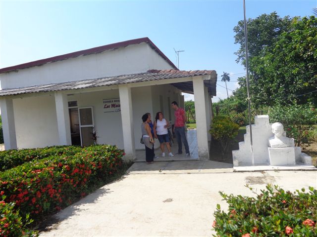 Para el curso escolar 2014- están garantizadas las condiciones materiales y se aplicarán adecuaciones importantes (foto: Lourdes Rey Veitia)