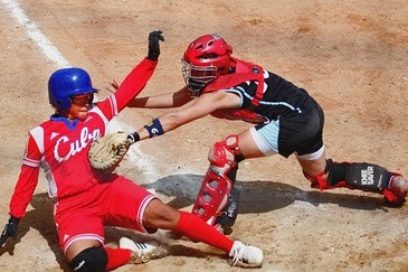 Repuntan softbolistas cubanas en Haarlem