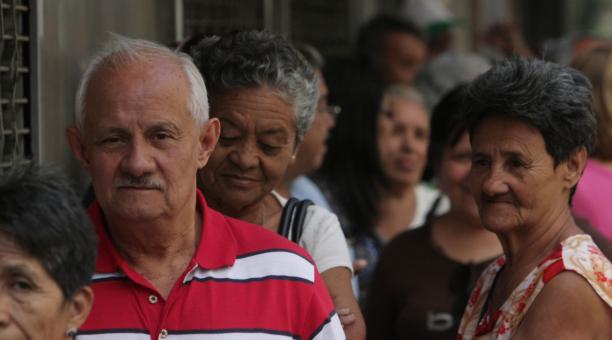 Jubilados cubanos (foto: TV Camagüey)
