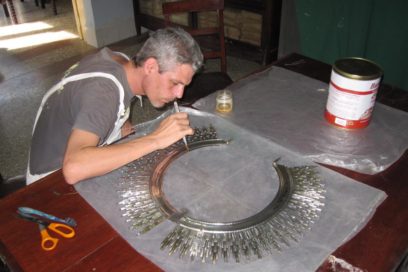 A solas con la Virgen de la Caridad del Cobre