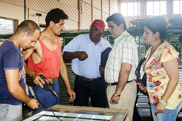 Salvadore Valdés Mesa visitó la INPUD