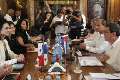 Canciller panameña inicia visita oficial a Cuba