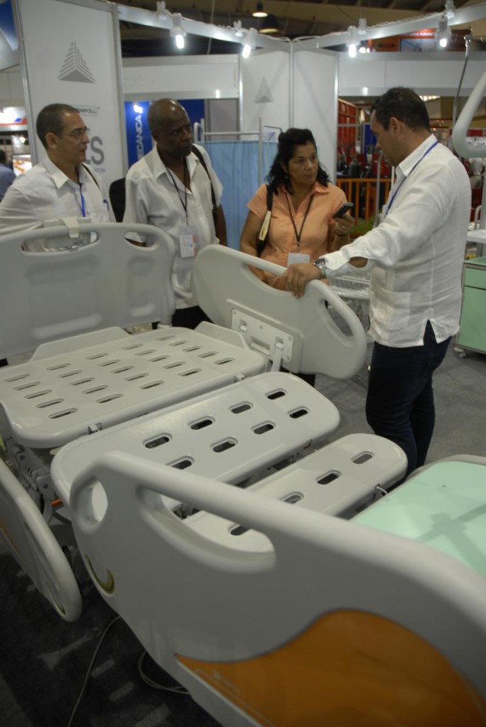 La repotenciación y fabricación de mobiliario y equipos para hospitales y centros de salud aglutina intereses comunes entre productores, clientes y suministradores.