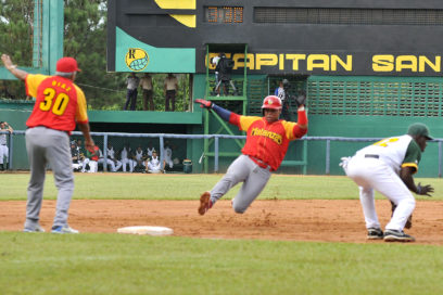 Primera mordida en 54 Serie Nacional de Béisbol