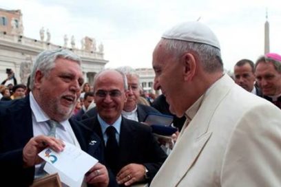 Papa Francisco recibe carta sobre caso de Los Cinco