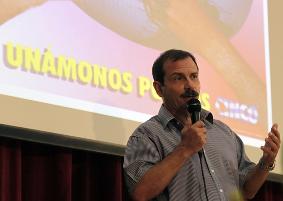 Fernando Gonzalez en Audiencia “Los Cinco, la guerra mediática y la subversión contra Cuba”. Foto: Ismael Francisco / Cubadebate