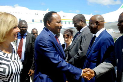 Llegó a Cuba Presidente de la República de Níger