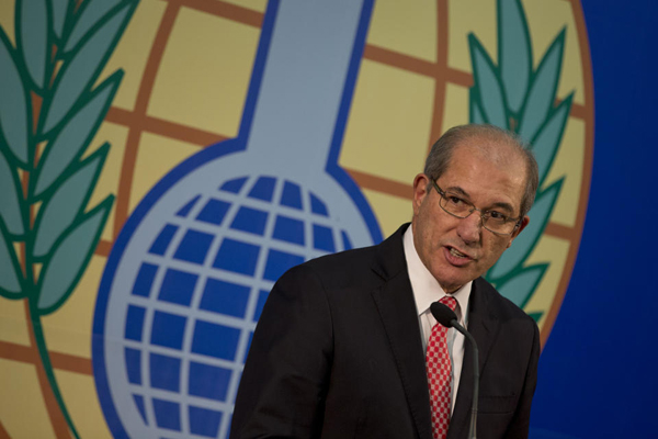Ahmet Uzumcu, director general de la OPAQ. Foto: AP