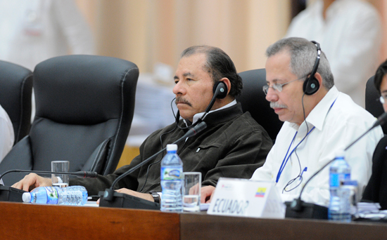 El presidente de Nicaragua, Daniel Ortega, en la Cumbre Extraordinaria del ALBA-TCP sobre el Ébola. Foto: Roberto Suárez