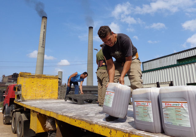 La inestable extracción del producto terminado es una de las causas que pone en riesgo el cumplimiento del plan anual de producción. 