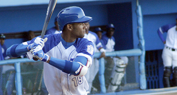 Lourdes Gourriel, el más pequeño de la familia, ha tenido un inicio de temporada de ensueño.